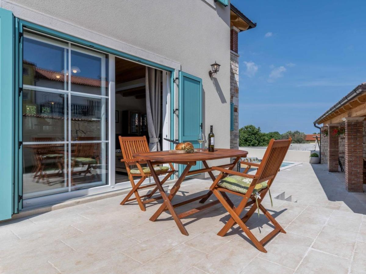 Moderne Istrische Steinvilla - 4 Sterne Mit Privatem, Beheizbaren Pool & Meerblick Kavran Εξωτερικό φωτογραφία