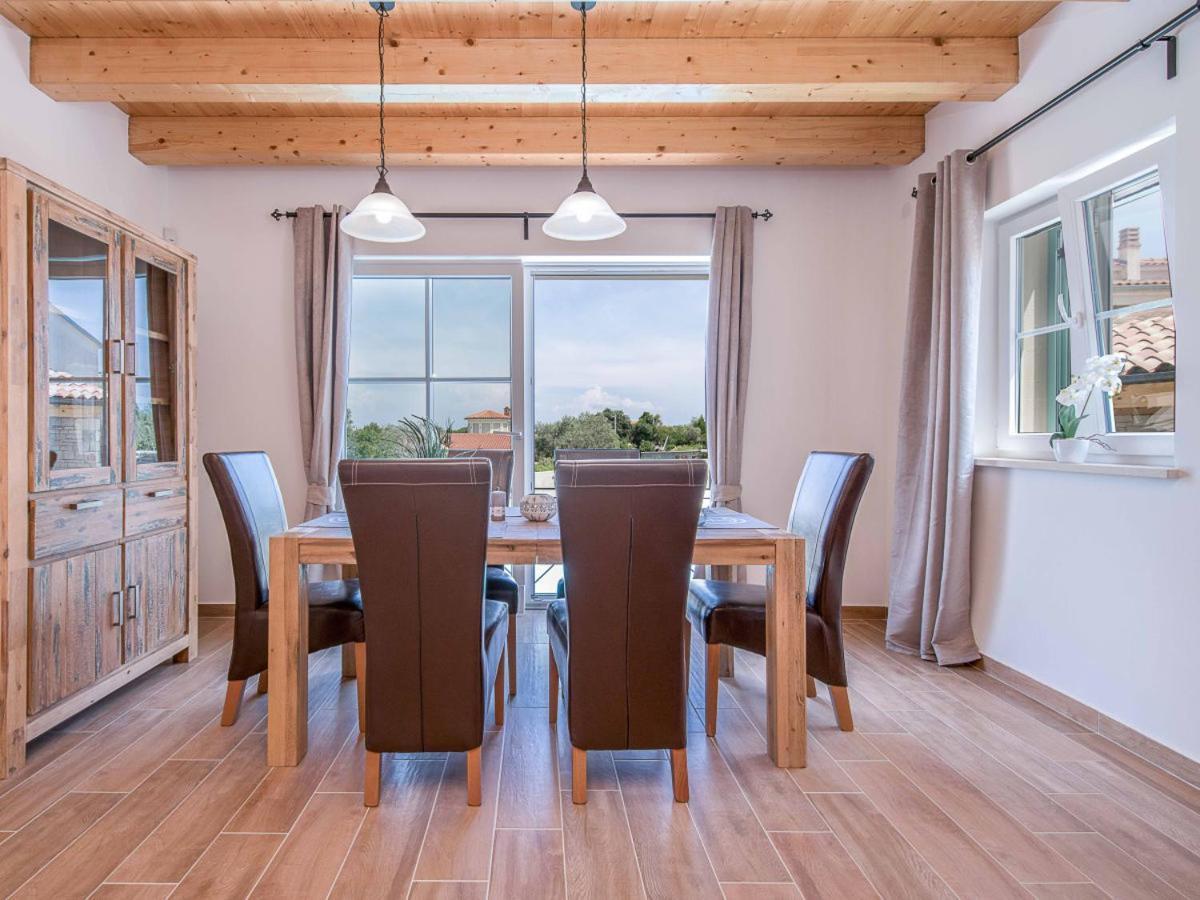 Moderne Istrische Steinvilla - 4 Sterne Mit Privatem, Beheizbaren Pool & Meerblick Kavran Εξωτερικό φωτογραφία