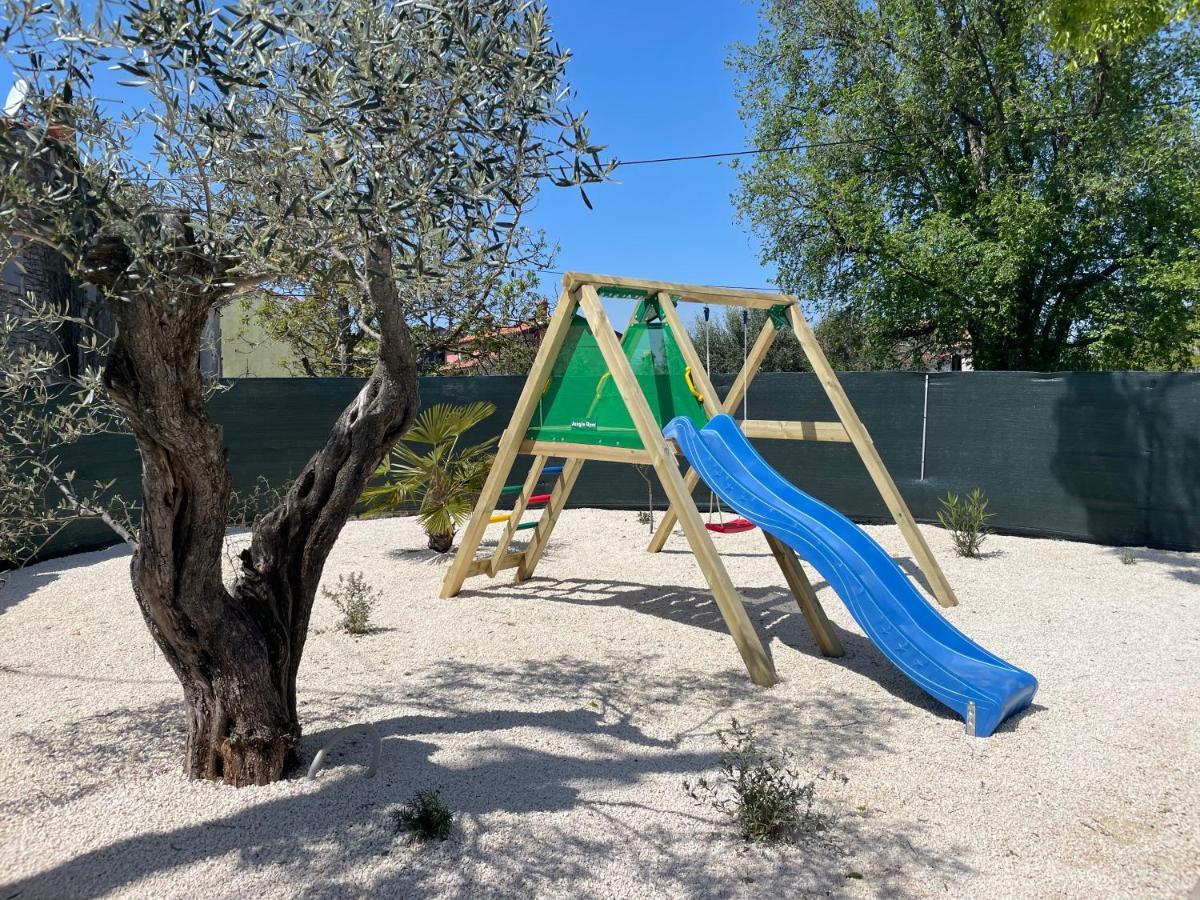 Moderne Istrische Steinvilla - 4 Sterne Mit Privatem, Beheizbaren Pool & Meerblick Kavran Εξωτερικό φωτογραφία